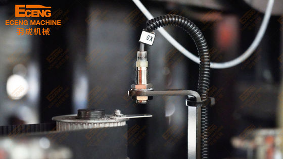 Eceng Q5L2 ماكينة نفخ القوالب الأوتوماتيكية 2 تجويف 5L 48KW