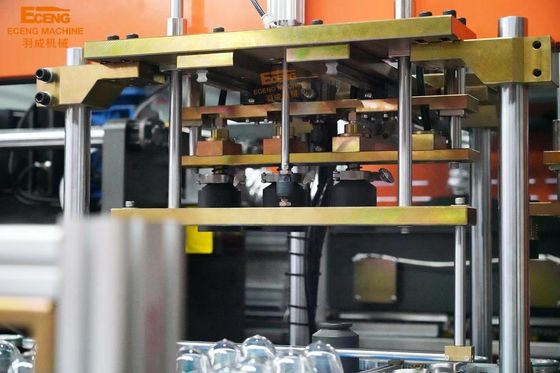 الحيوانات الأليفة زجاجة جرة تهب صب آلة 3000bph 2.5ton