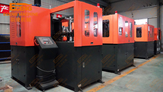 2cavity التلقائي آلة نفخ زجاجة المياه Eceng Q3000 3000BPH 2000ml البلاستيك