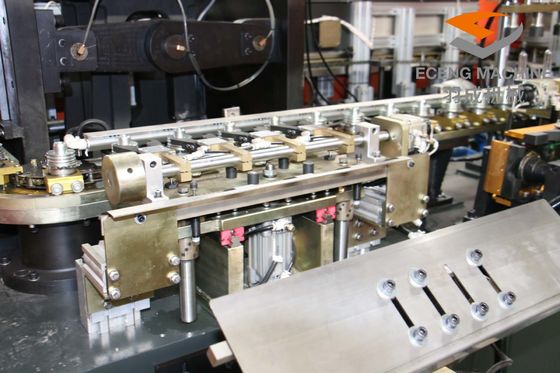 SGS ISO PET تمتد آلة نفخ الزجاجة البلاستيكية 3900KG