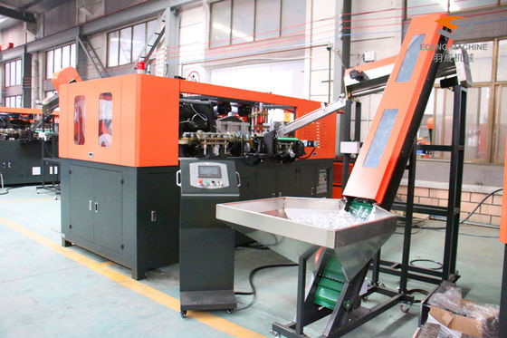 الناتج 6000BPH التشكيل PET زجاجة تهب آلة 220V 50HZ