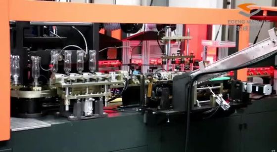 2L PET Jar Blow Molding Machine 6 تجويف تهب 6000 جهاز كمبيوتر شخصى / ساعة